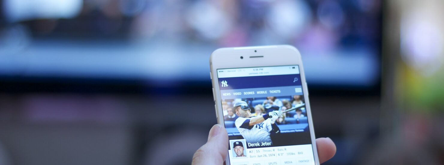 Selecting Online Video Streaming Service