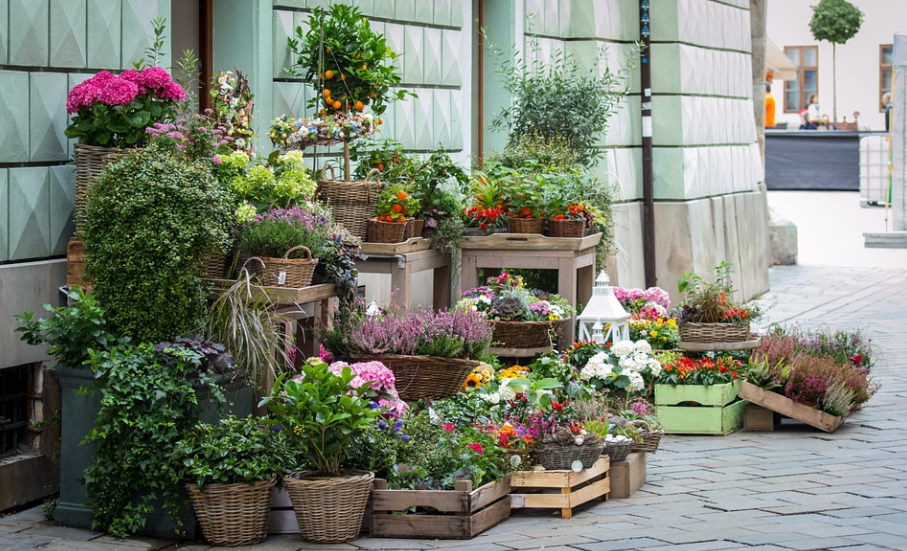 Reasons Why Online Marketing Is a Must for Any Flower Shop