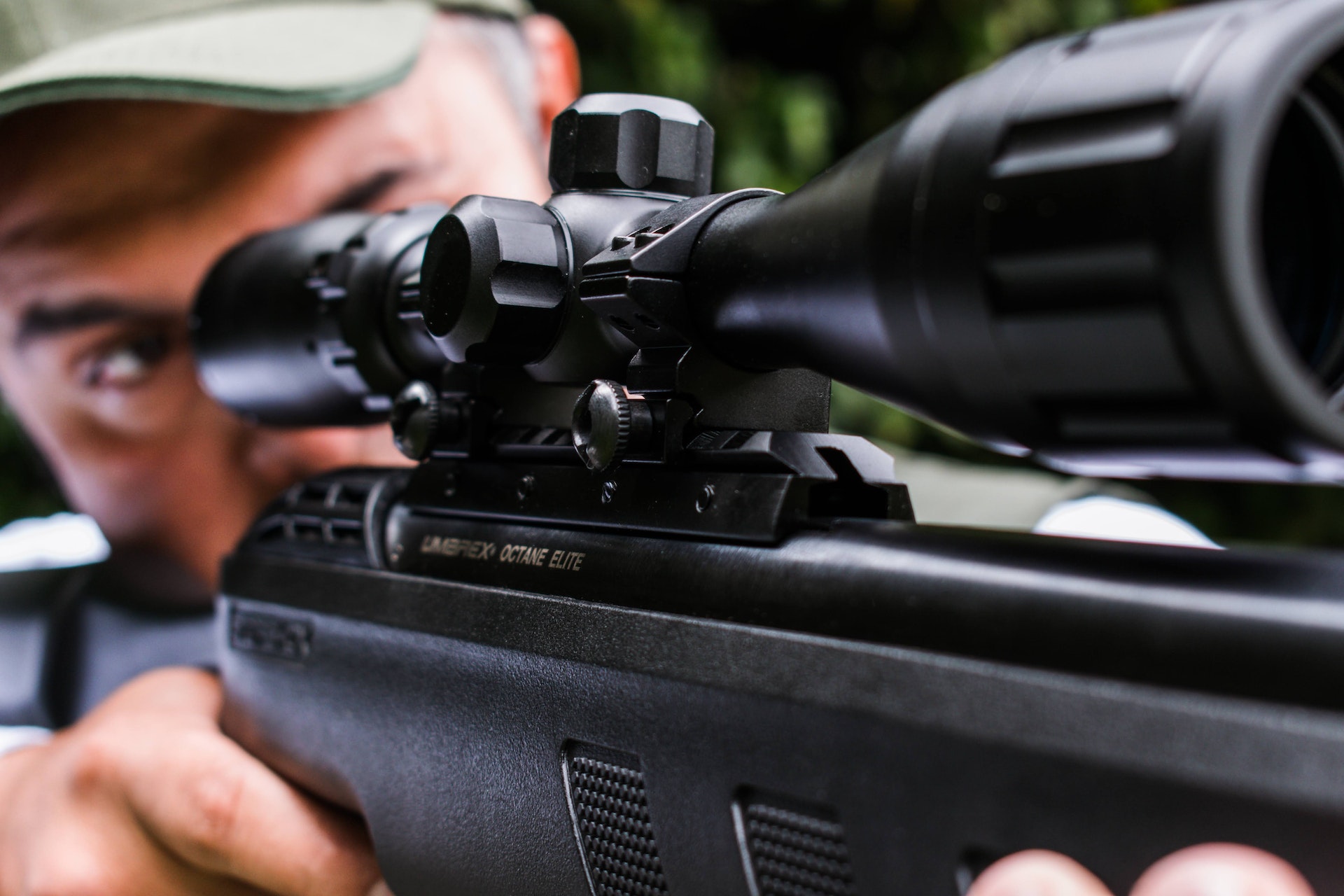 Major Specifications That Define the Best Night Vision Scope for Your Rifle